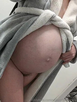 Vickymilkmomma OnlyFans Leaked Free Thumbnail Picture - #TxnIqF9yHR