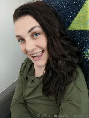 Vickymilkmomma OnlyFans Leaked Free Thumbnail Picture - #cCMoJc1bix