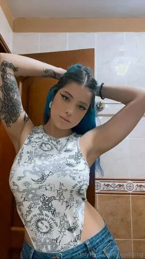 Vicposting OnlyFans Leaked Free Thumbnail Picture - #1AeTI9DVc4
