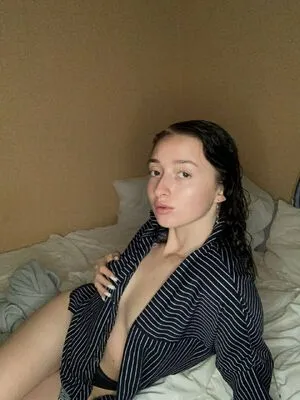 Victoria Carame OnlyFans Leaked Free Thumbnail Picture - #ituDuibiku