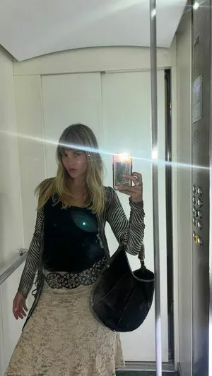 Victoria De Angelis OnlyFans Leaked Free Thumbnail Picture - #1wiglIi7P6
