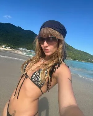 Victoria De Angelis OnlyFans Leaked Free Thumbnail Picture - #2nc6aMTyxY