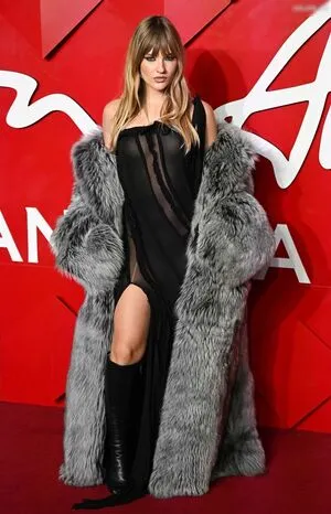 Victoria De Angelis OnlyFans Leaked Free Thumbnail Picture - #SAPvn4wHZW