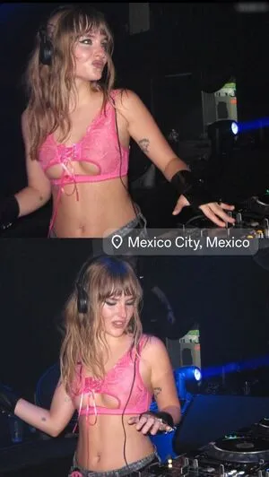 Victoria De Angelis OnlyFans Leaked Free Thumbnail Picture - #SvMISX30Jj