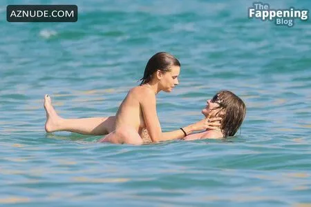 Victoria De Angelis OnlyFans Leaked Free Thumbnail Picture - #YFIeXLwjLE