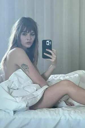 Victoria De Angelis OnlyFans Leaked Free Thumbnail Picture - #cN36AmvasU