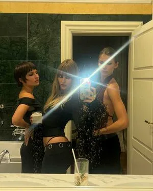Victoria De Angelis OnlyFans Leaked Free Thumbnail Picture - #cOU5txaDdH