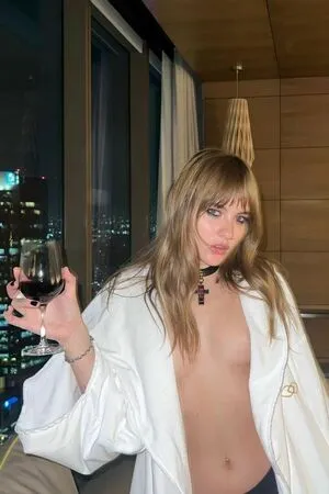 Victoria De Angelis OnlyFans Leaked Free Thumbnail Picture - #inlBD7R2BK