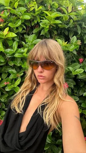 Victoria De Angelis OnlyFans Leaked Free Thumbnail Picture - #mvbKmALeSO