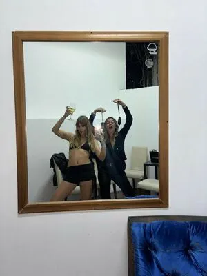 Victoria De Angelis OnlyFans Leaked Free Thumbnail Picture - #nHAaClmyTn