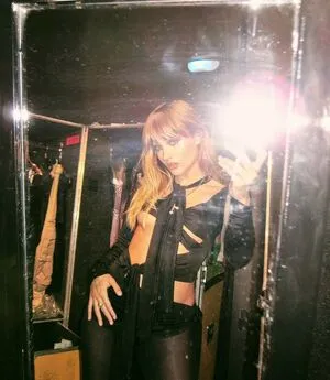 Victoria De Angelis Maneskin Bassist OnlyFans Leaked Free Thumbnail Picture - #8HIcRGwyTn