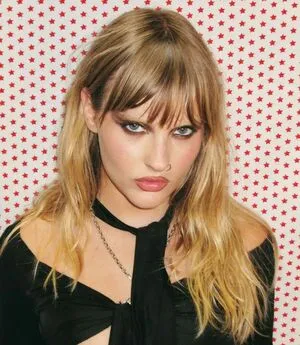 Victoria De Angelis Maneskin Bassist OnlyFans Leaked Free Thumbnail Picture - #uHPKwUv9XC