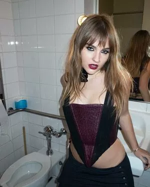 Victoria De Angelis OnlyFans Leaked Free Thumbnail Picture - #AR5lkwAJUD