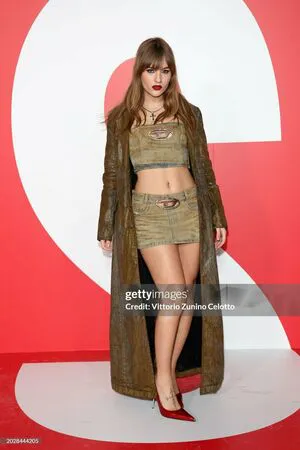 Victoria De Angelis OnlyFans Leaked Free Thumbnail Picture - #YHOIbcW0kC