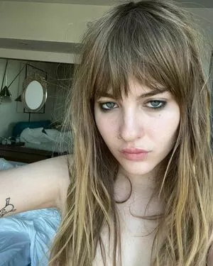 Victoria De Angelis OnlyFans Leaked Free Thumbnail Picture - #pzMalghRSI