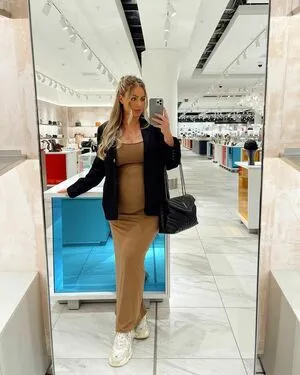 Victoria Hearn OnlyFans Leaked Free Thumbnail Picture - #d3AOindyUO