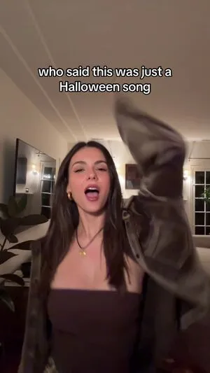 Victoria Justice OnlyFans Leaked Free Thumbnail Picture - #4RvhuyJjuL