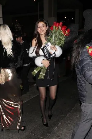 Victoria Justice OnlyFans Leaked Free Thumbnail Picture - #8FabI3auCT