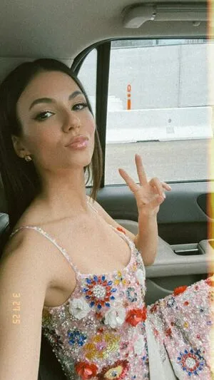Victoria Justice OnlyFans Leaked Free Thumbnail Picture - #AzY133WqMz