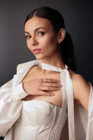 Victoria Justice OnlyFans Leaked Free Thumbnail Picture - #DxrMqF1jJC