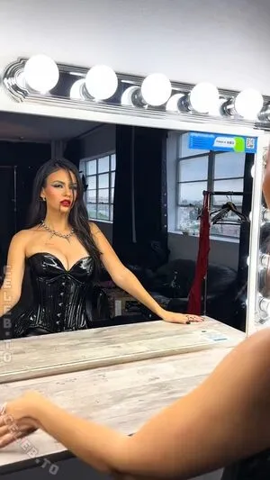 Victoria Justice OnlyFans Leaked Free Thumbnail Picture - #Fh1dUkv05o
