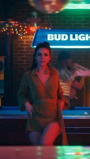 Victoria Justice OnlyFans Leaked Free Thumbnail Picture - #INtnL9TEDv