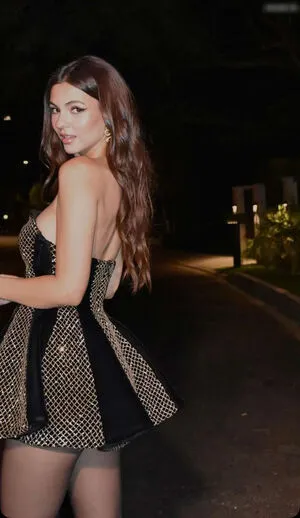 Victoria Justice OnlyFans Leaked Free Thumbnail Picture - #MeR9HB3Vap
