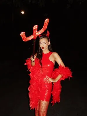 Victoria Justice OnlyFans Leaked Free Thumbnail Picture - #aNez97u9f9