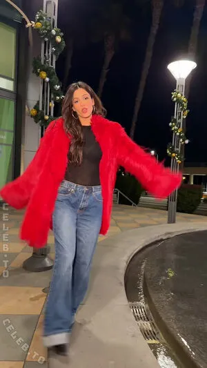 Victoria Justice OnlyFans Leaked Free Thumbnail Picture - #bdHPXnXzJ7