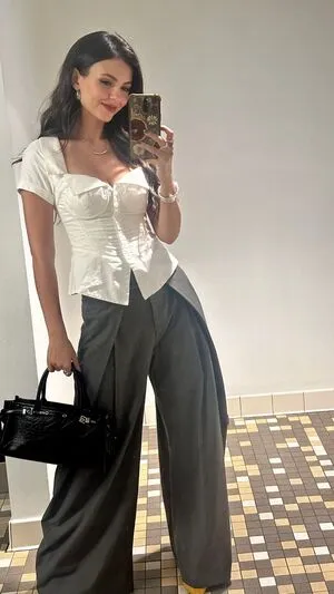 Victoria Justice OnlyFans Leaked Free Thumbnail Picture - #cMQw9lLD2T