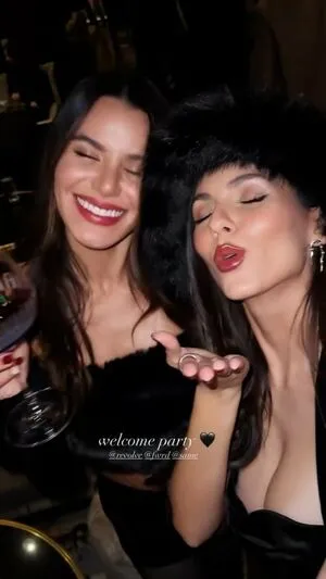 Victoria Justice OnlyFans Leaked Free Thumbnail Picture - #cdgffunNE4