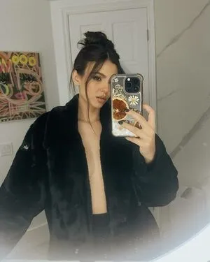 Victoria Justice OnlyFans Leaked Free Thumbnail Picture - #oERvkk0T7e