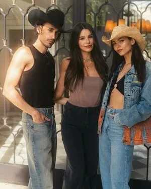 Victoria Justice OnlyFans Leaked Free Thumbnail Picture - #rUoc2IWMuR