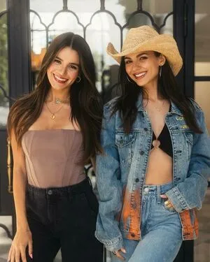 Victoria Justice OnlyFans Leaked Free Thumbnail Picture - #tLuAOgQlug