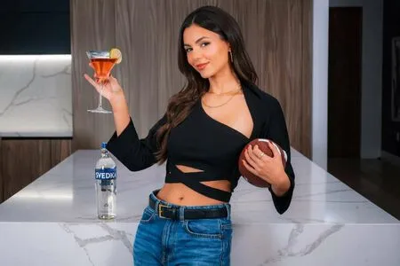 Victoria Justice OnlyFans Leaked Free Thumbnail Picture - #tasOMyZ4QG