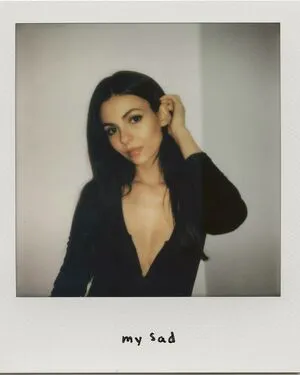 Victoria Justice OnlyFans Leaked Free Thumbnail Picture - #1Ii37oLCsZ