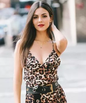 Victoria Justice OnlyFans Leaked Free Thumbnail Picture - #1VMTc6ZpHE