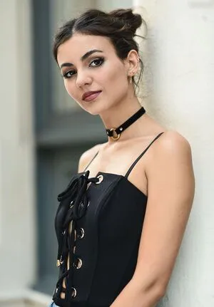 Victoria Justice OnlyFans Leaked Free Thumbnail Picture - #1bYdGcYzCo