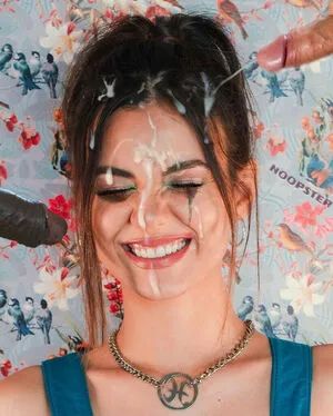 Victoria Justice OnlyFans Leaked Free Thumbnail Picture - #3dH6qtfiWt