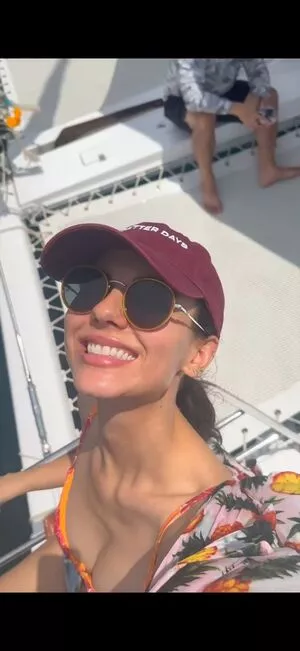 Victoria Justice OnlyFans Leaked Free Thumbnail Picture - #6QoJtvWgUL