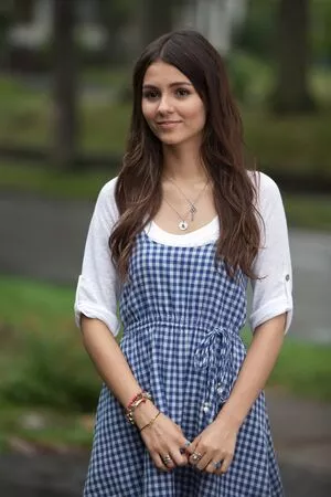 Victoria Justice OnlyFans Leaked Free Thumbnail Picture - #7YPx7Z5TFf