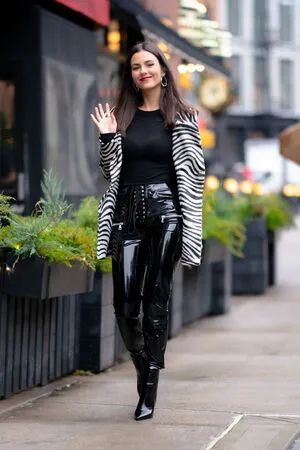 Victoria Justice OnlyFans Leaked Free Thumbnail Picture - #7z5G5Yj7wN