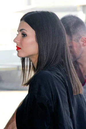 Victoria Justice OnlyFans Leaked Free Thumbnail Picture - #JtrmEuy1EC