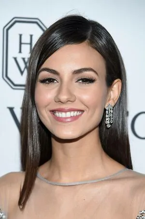 Victoria Justice OnlyFans Leaked Free Thumbnail Picture - #L5AldcqGJK