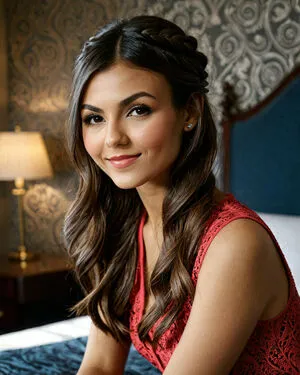 Victoria Justice OnlyFans Leaked Free Thumbnail Picture - #MXm06c6lu4