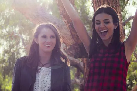 Victoria Justice OnlyFans Leaked Free Thumbnail Picture - #MqcFwkSoWS