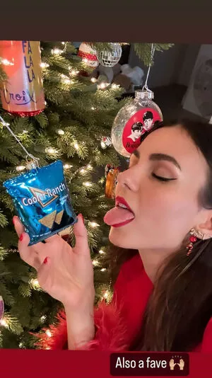 Victoria Justice OnlyFans Leaked Free Thumbnail Picture - #PmpkyEjCR7
