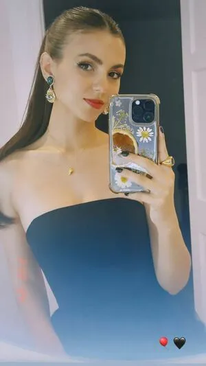 Victoria Justice OnlyFans Leaked Free Thumbnail Picture - #ROvrIqU4wn