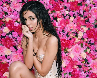 Victoria Justice OnlyFans Leaked Free Thumbnail Picture - #WqGME8Abwz