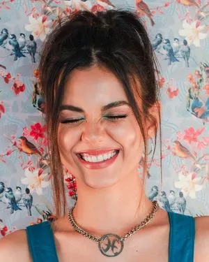 Victoria Justice OnlyFans Leaked Free Thumbnail Picture - #X6QeWHEIN0